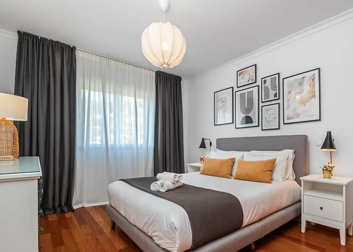 Ficcus Home